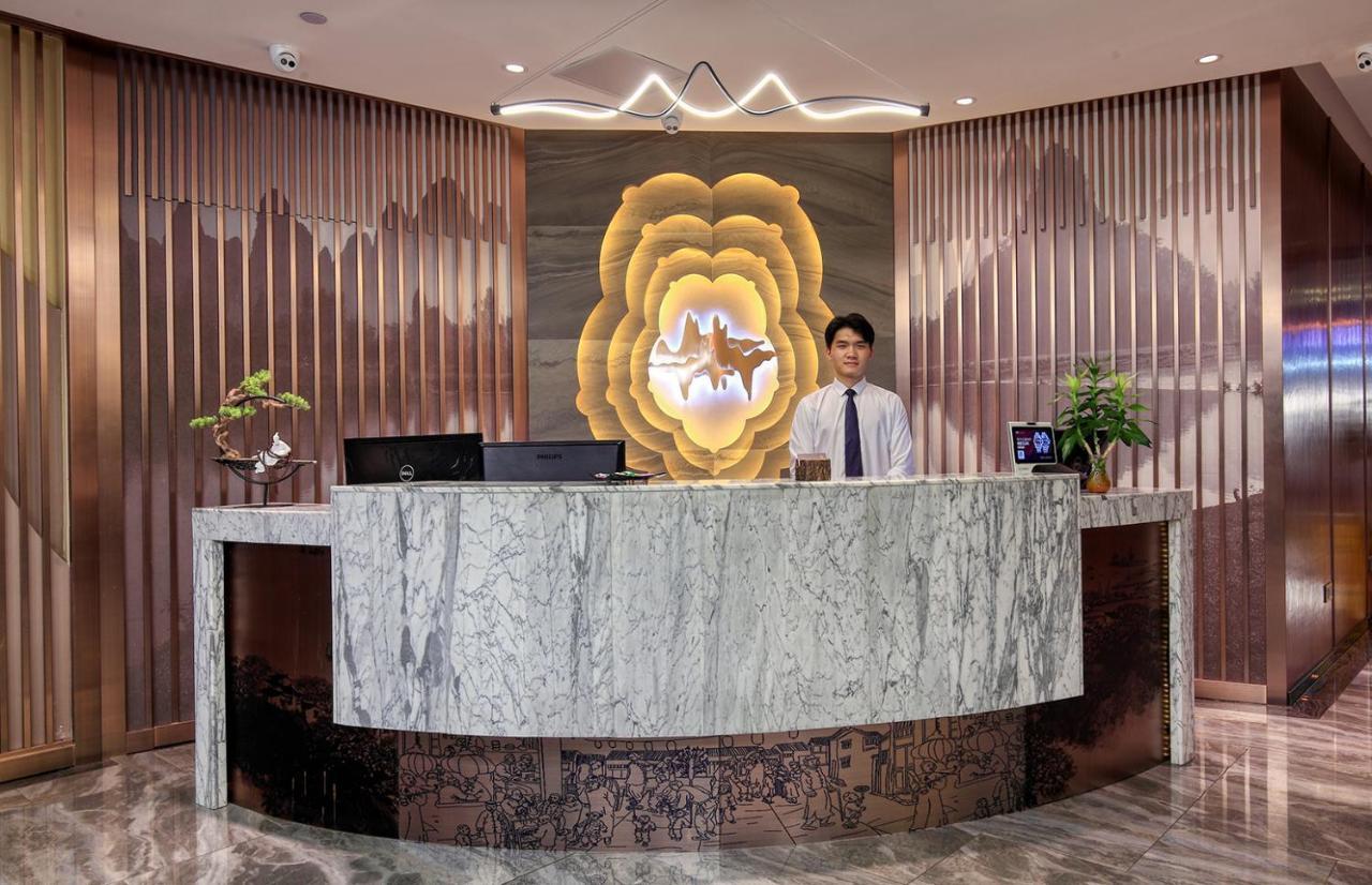 Wing Hotel Guilin - Central Square Экстерьер фото