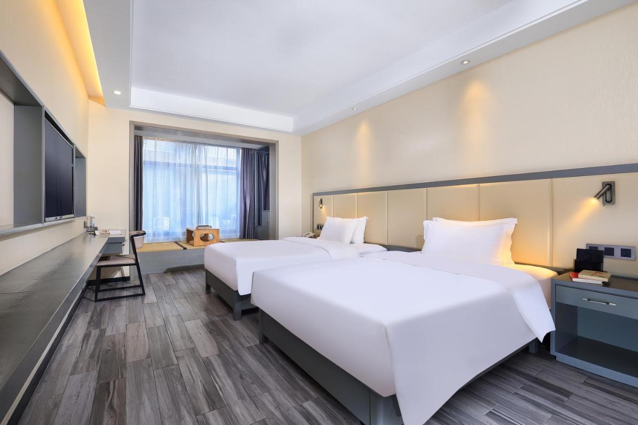 Wing Hotel Guilin - Central Square Экстерьер фото