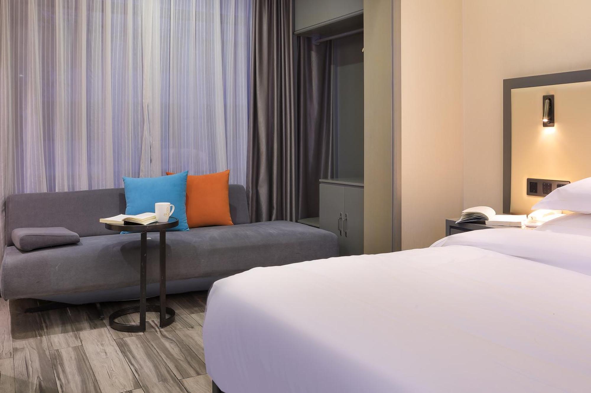 Wing Hotel Guilin - Central Square Экстерьер фото